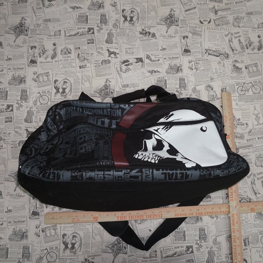 Vintage Y2K Metal Mulisha Accessories duffel bag full size